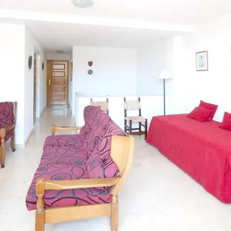 With 3 Bedrooms In With Shared Pool Furnished Terrace And Wifi Calp